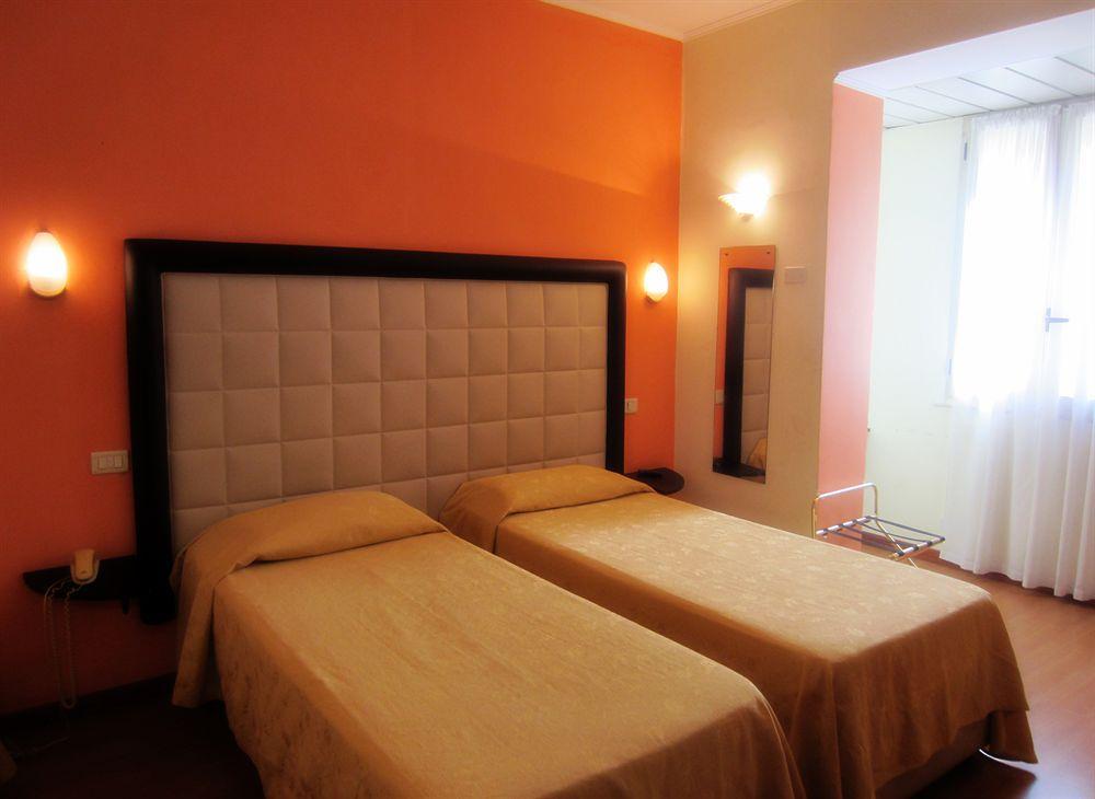 Hotel Perugino Milano Eksteriør bilde