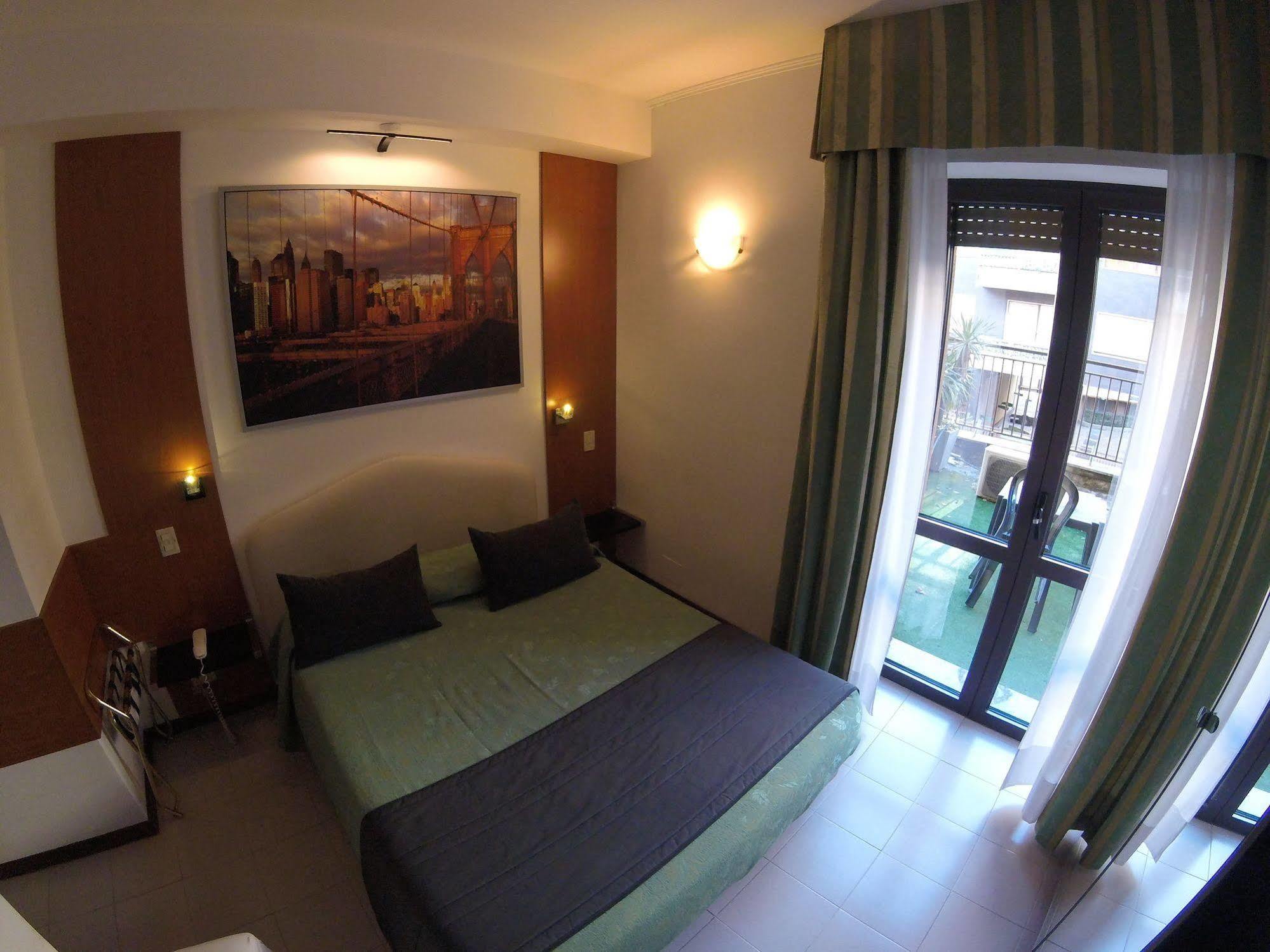 Hotel Perugino Milano Eksteriør bilde